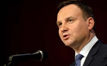 Andrzej Duda nyerte a lengyel elnökválasztás első fordulóját