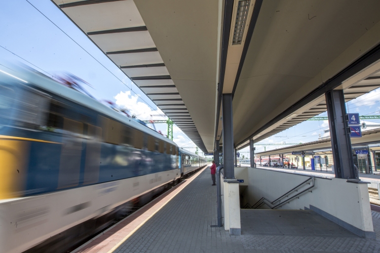 Bővül a kedvezményes e-vonatjeggyel igénybe vehető járatok köre